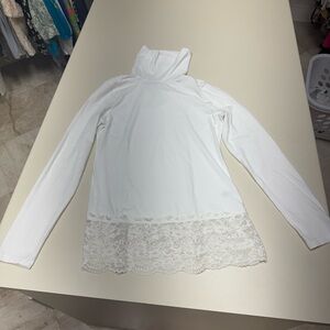 Sundance White Lace Hem Long Sleeve Top